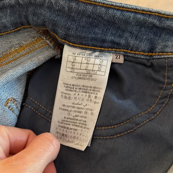 Pineapple embroidered Guess Jean Shorts. Super cute! - Picture 5 of 5